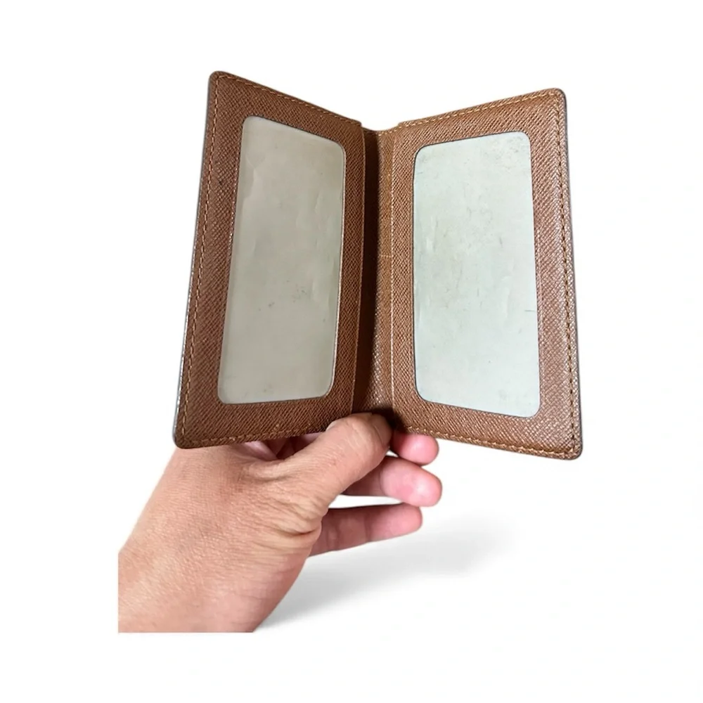 Louis Vuitton Monogram Card Holder - Picture 3 of 7